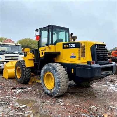 KOMATSU WA320 Wheel Loader